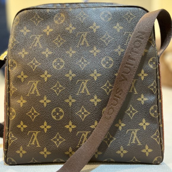 Louis Vuitton Trotteur Beaubourg Shoulder Bag Monogram M97037 SP2029 (Used) - Picture 1 of 13